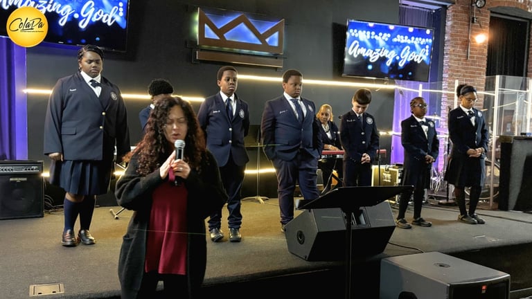 Noche de Música - Iglesia cristiana latina NJ en alabanza y adoración