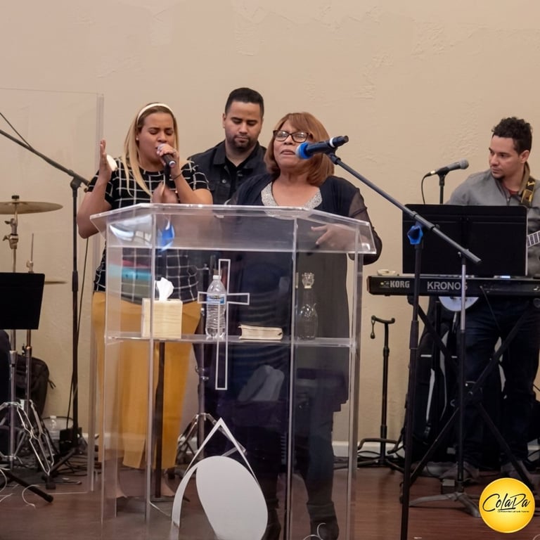 Panel Pastoral - Confraternidad de Pastores en conferencia ministerial NJ